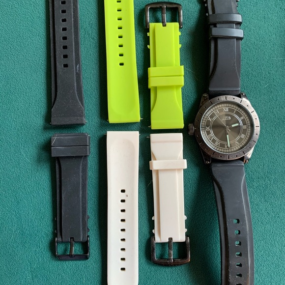 Mint condition FLUD men’s watch w. 4 sets of strap - Picture 2 of 8